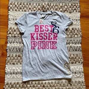 Women’s Victoria’s Secret NWT Tee Size Large Grey with graphics